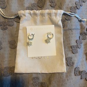 Kendra Scott Starburst Gold Earrings